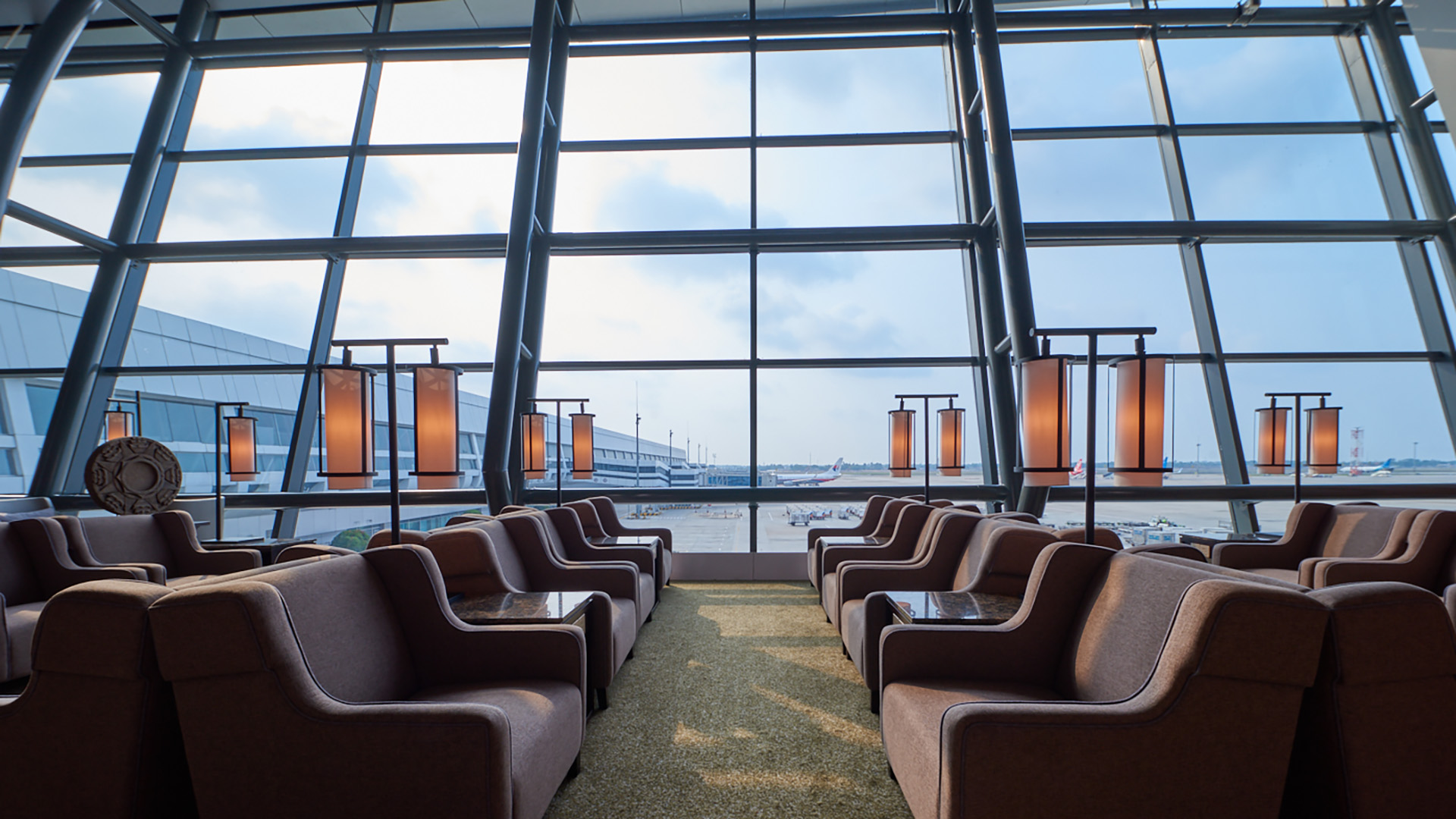 Saphire - Plaza Premium Lounge Jakarta Soekarno-Hatta International Airport, , large